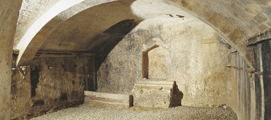Chiesa del Santo Sepolcro_cripta2